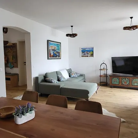 Villa Vila Maja - Seaside Villa, Brand New! *